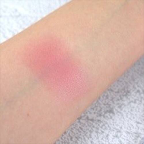 キャンメイク　グロウフルールチークス　02 アプリコットフルールサブ画像1